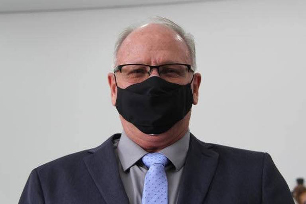 Prefeito de Guamiranga, Marcos Henrique Chiaradia (PSL) morreu após tomar remédios sem eficácia contra a Covid-19 