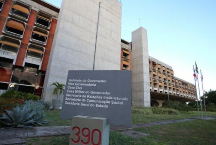 Sede da Governadoria, no CAB, em Salvador, onde delegados pretendiam entregar cargos Sede da Governadoria, no CAB, em Salvador, onde delegados pretendiam entregar cargos