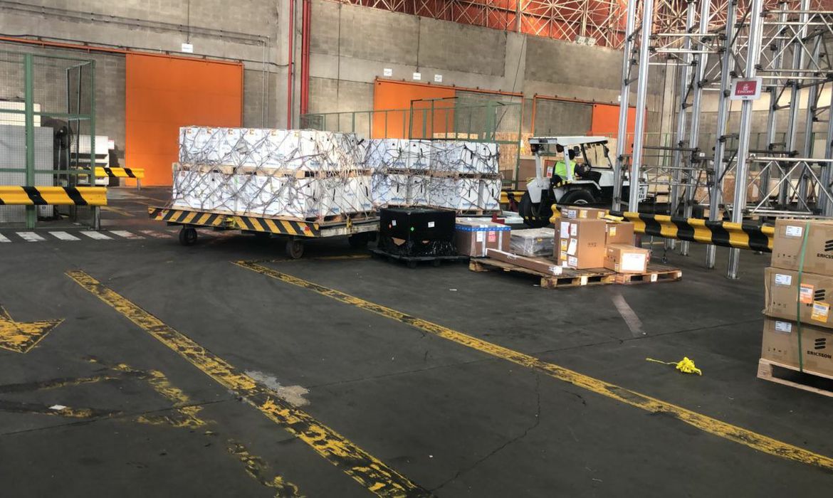 Carga chegou ao aeroporto de Viracopos, em Campinas (SP) Carga chegou ao aeroporto de Viracopos, em Campinas (SP)