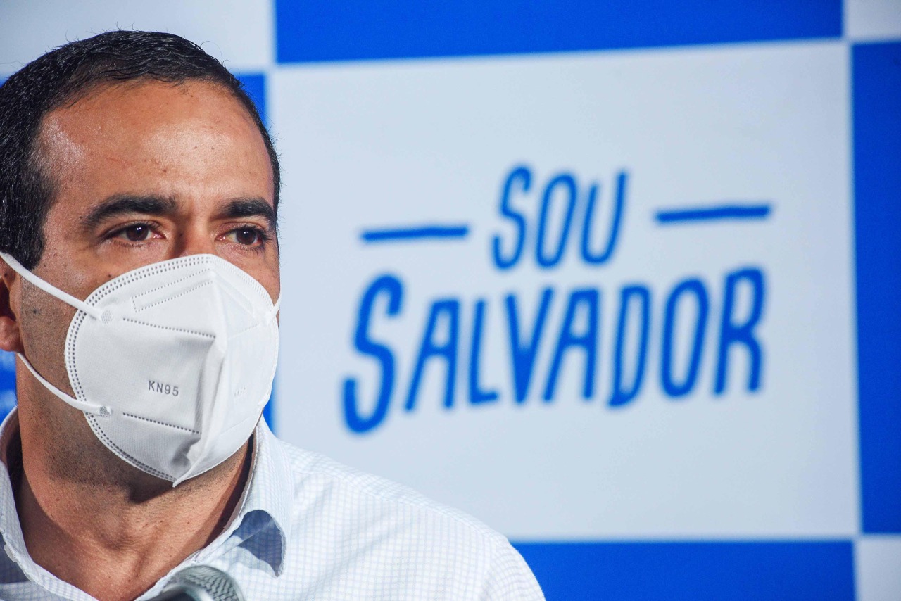 Na imagem, o prefeito de Salvador, Bruno Reis, do Democratas