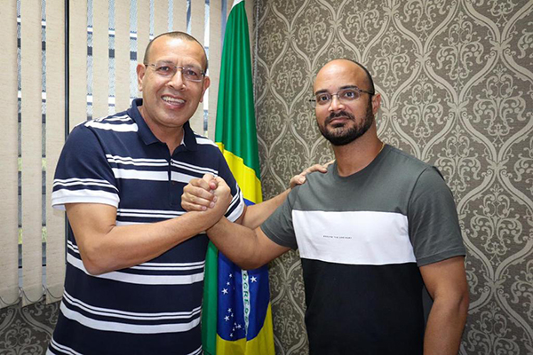 Soldado Prisco e o Capitão Alden