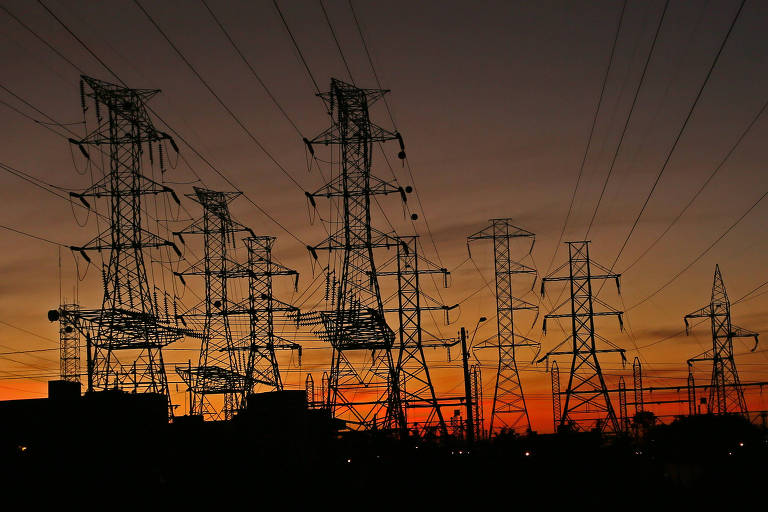 Indústria se reúne em audiência pública sobre mercado livre nesta terça