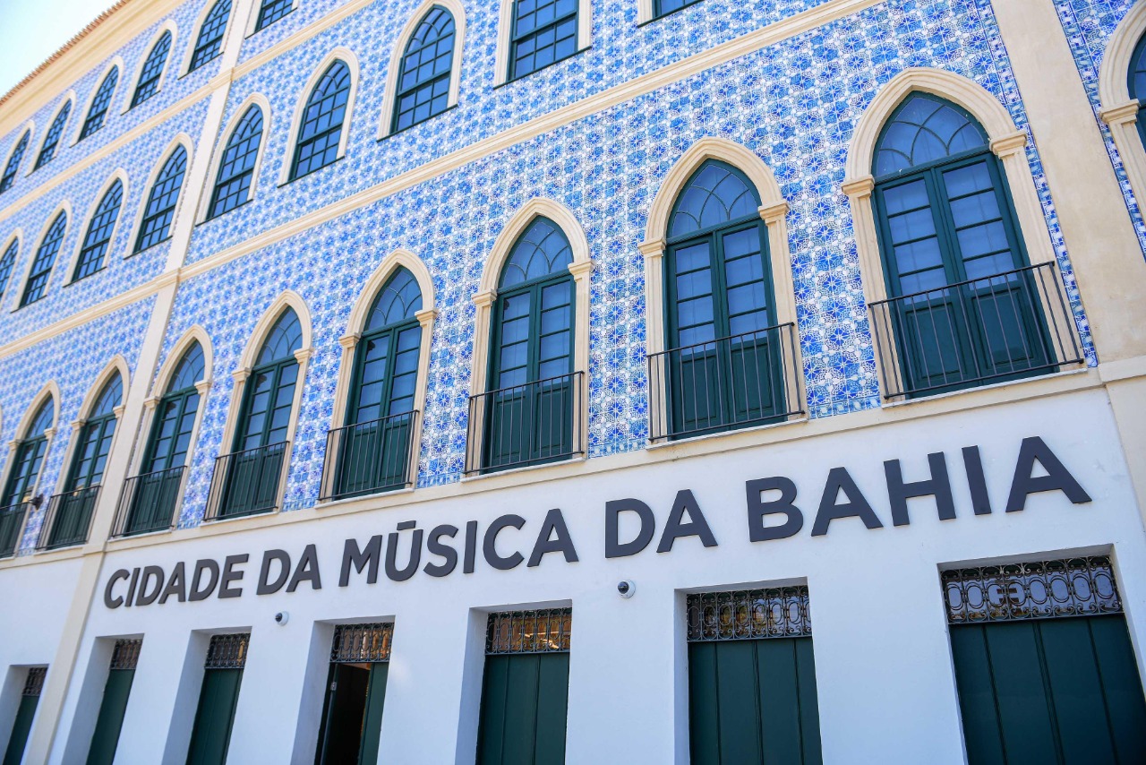 A primeira atividade será uma visita guiada, a partir das 14h, na Cidade da Música da Bahia, no Comércio