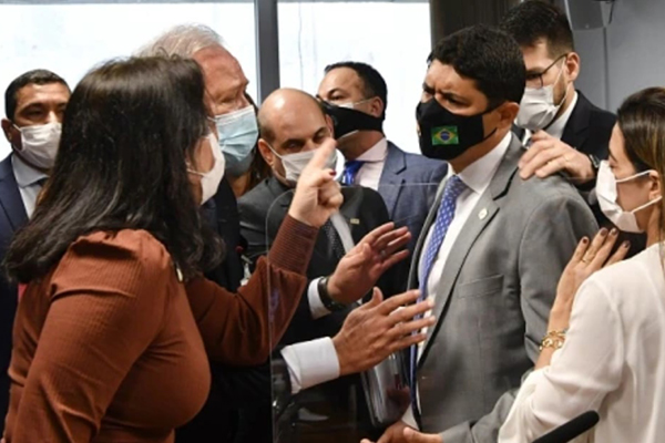 Bate-boca na sessão desta terça-feira (21) da CPI da Covid Bate-boca na sessão desta terça-feira (21) da CPI da Covid