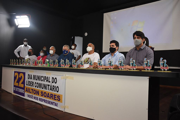 Homenagem ao Dia do Líder Comunitário Homenagem ao Dia do Líder Comunitário