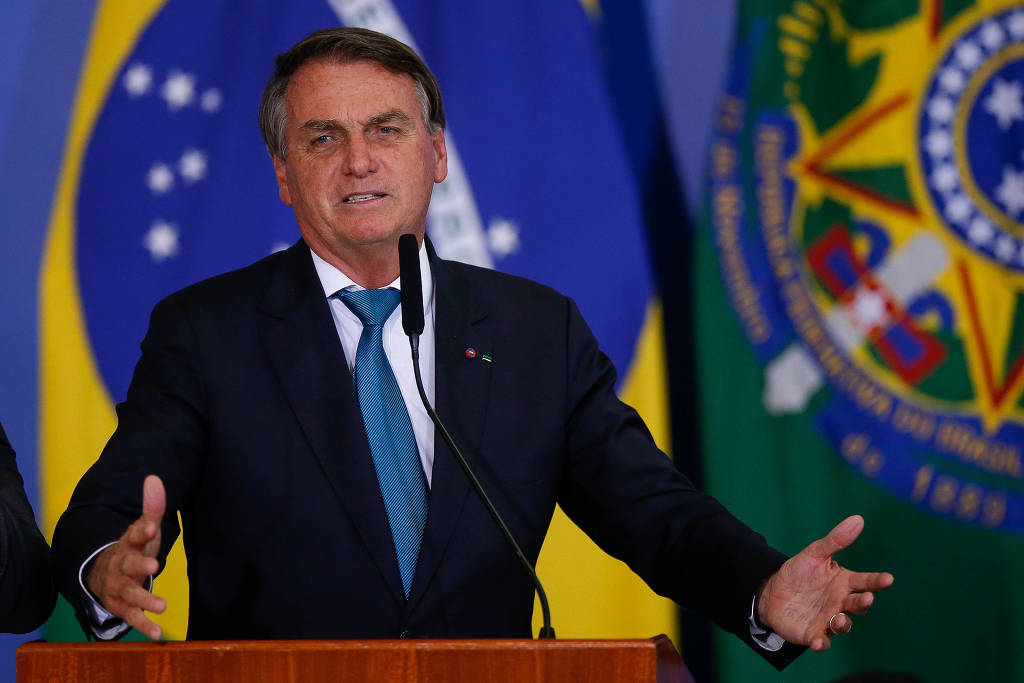O presidente Jair Bolsonaro participa de cerimônia, no Palácio no Planalto, em Brasília