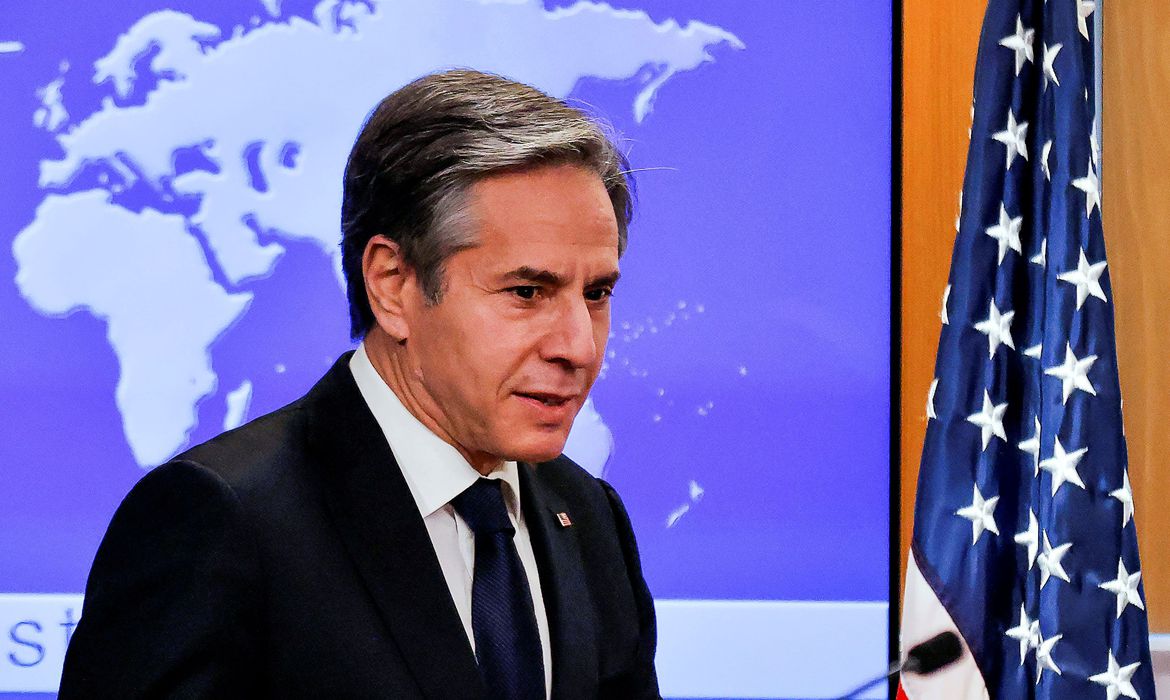 Secretário norte-americano diz que Taiwan é "sucesso democrático"