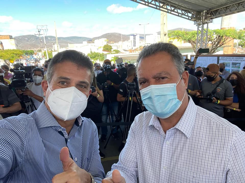 Em entrevista a este Política Livre na manhã desta quinta-feira, o parlamentar avaliou como "remota" a possibilidade do presidente da República integrar a sigla Em entrevista a este Política Livre na manhã desta quinta-feira, o parlamentar avaliou como "remota" a possibilidade do presidente da República integrar a sigla