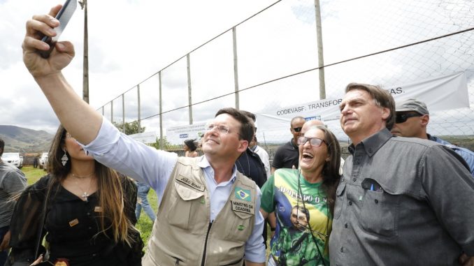 A cerimônia de lançamento foi conduzida pelo presidente Jair Bolsonaro A cerimônia de lançamento foi conduzida pelo presidente Jair Bolsonaro