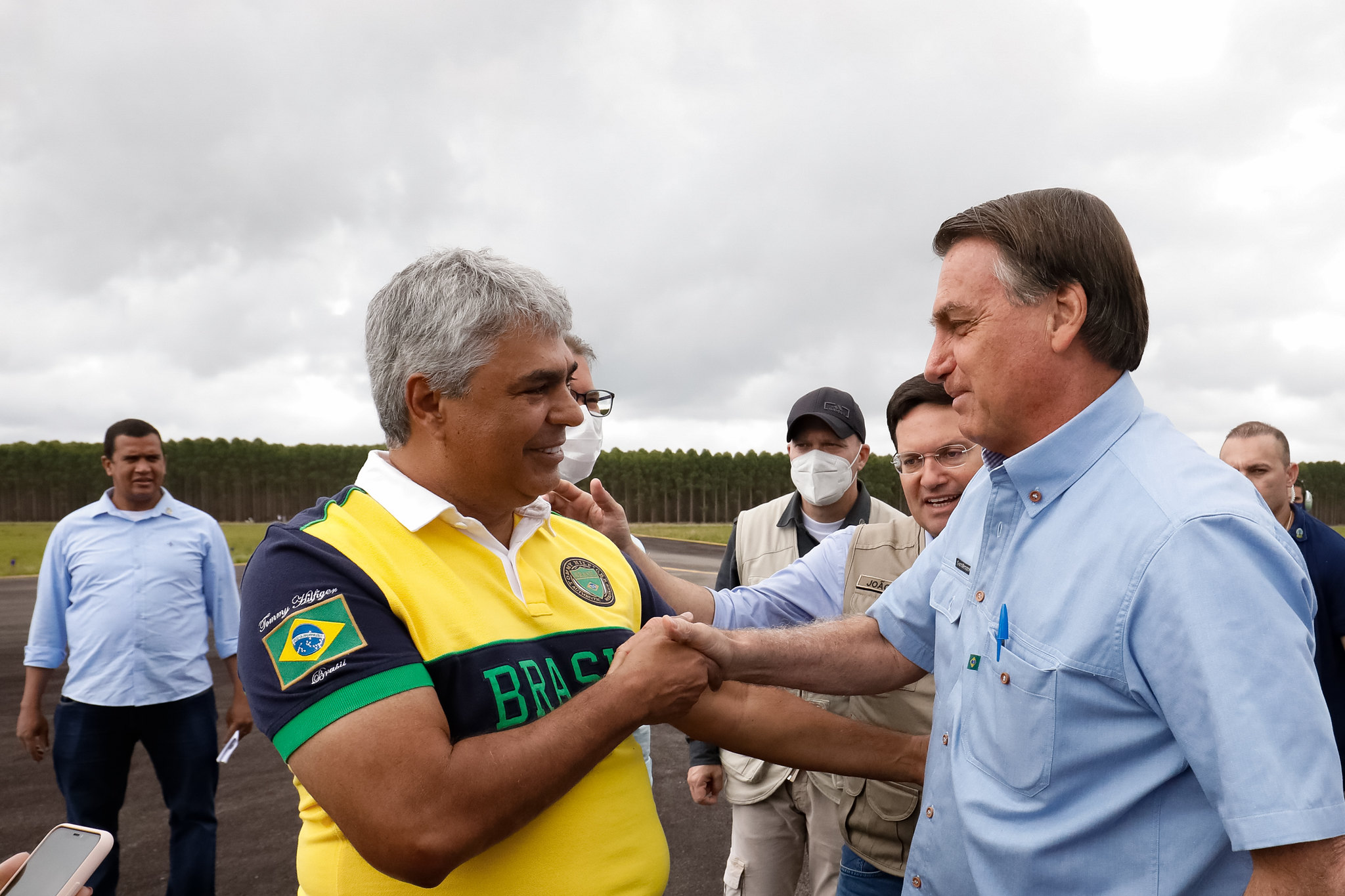 O deputado, que recentemente rompeu com Rui Costa e tem intensificado críticas ao governador, declarou que se o PP manter o apoio ao PT ele não ficará