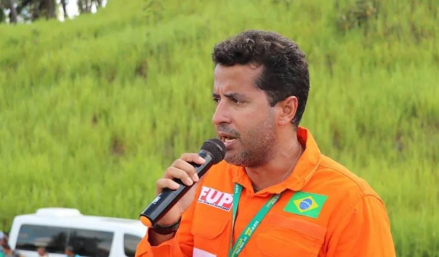 Deyvid Bacelar, coordenador-geral da FUP, diz que fala do presidente sobre privatização é contraditória e escabrosa