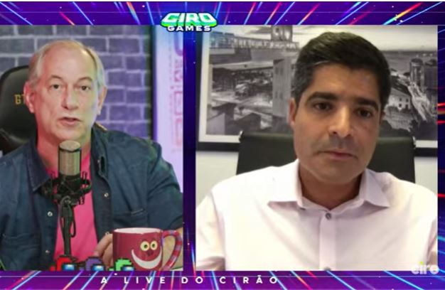 Ciro Gomes e ACM Neto durante a live "Ciro Games"
