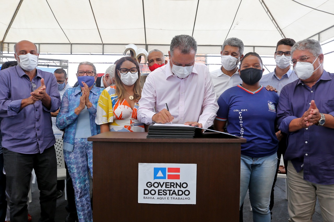 Ao todo, foram seis ordens de serviço assinadas