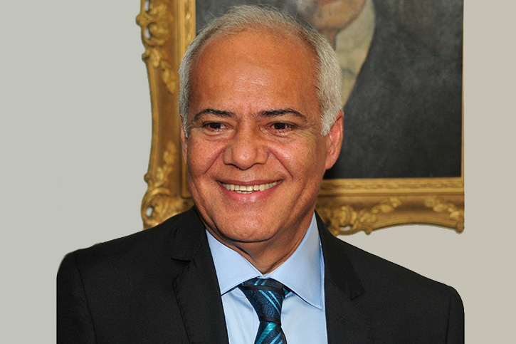 Em sessão realizada na manhã desta quarta-feira (13), Cafezeiro teve 41 votos; a eleição contou com dois votos brancos, além de cinco nulos