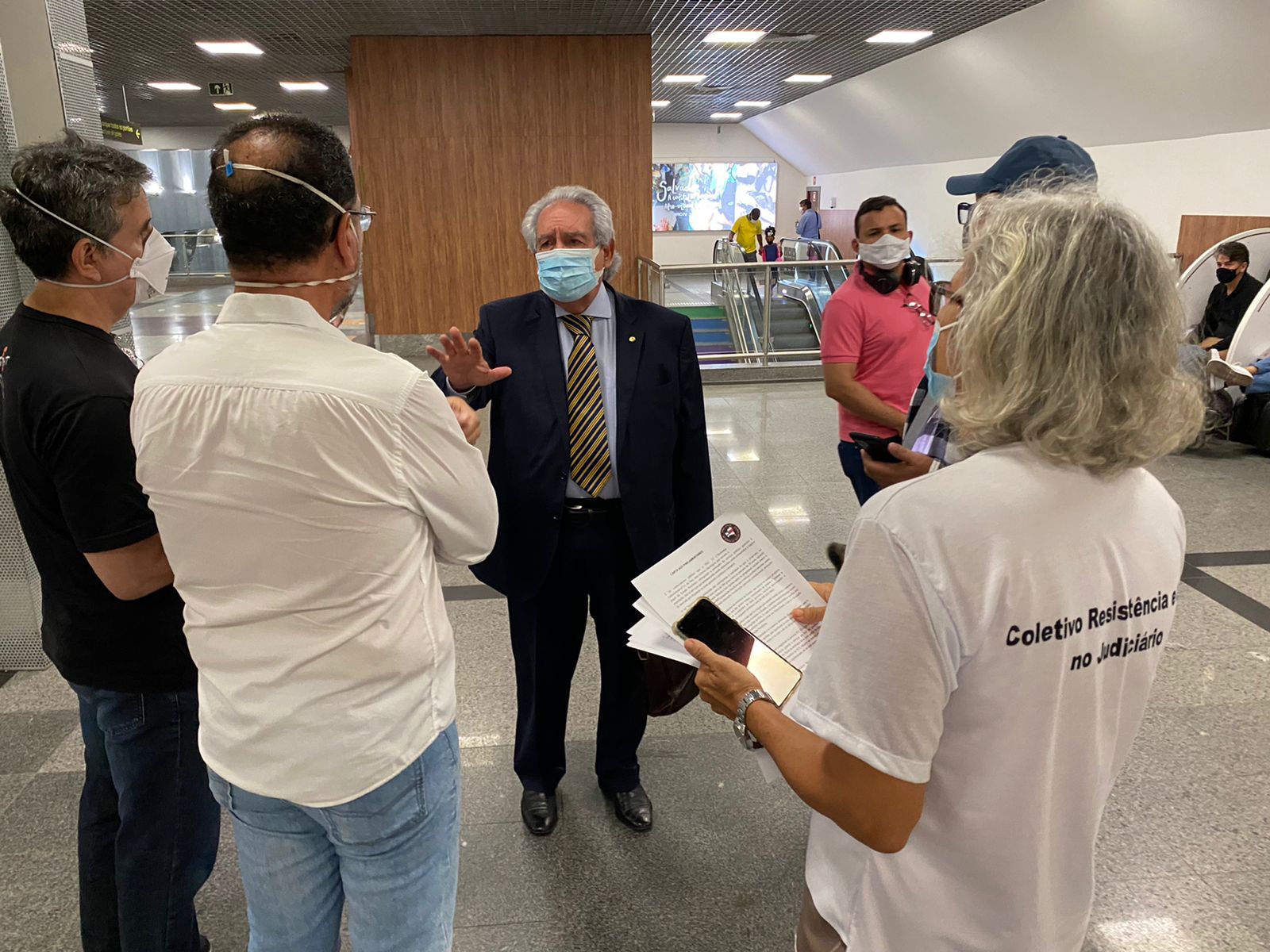 Magalhães é um dos 16 parlamentares baianos que já confirmaram voto contra o projeto da Reforma Administrativa que foi aprovado em comissão