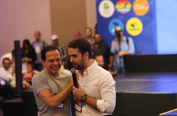 Os governadores João Doria (PSDB-SP) e Eduardo Leite (PSDB-RS)