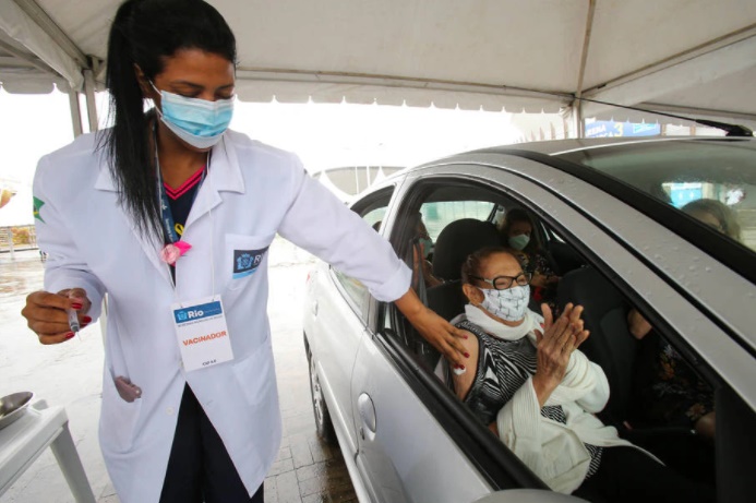 Número de pessoas vacinadas com ao menos uma dose contra a Covid-19 no Brasil chegou nesta terça-feira, 19, a 152.032.616 Número de pessoas vacinadas com ao menos uma dose contra a Covid-19 no Brasil chegou nesta terça-feira, 19, a 152.032.616