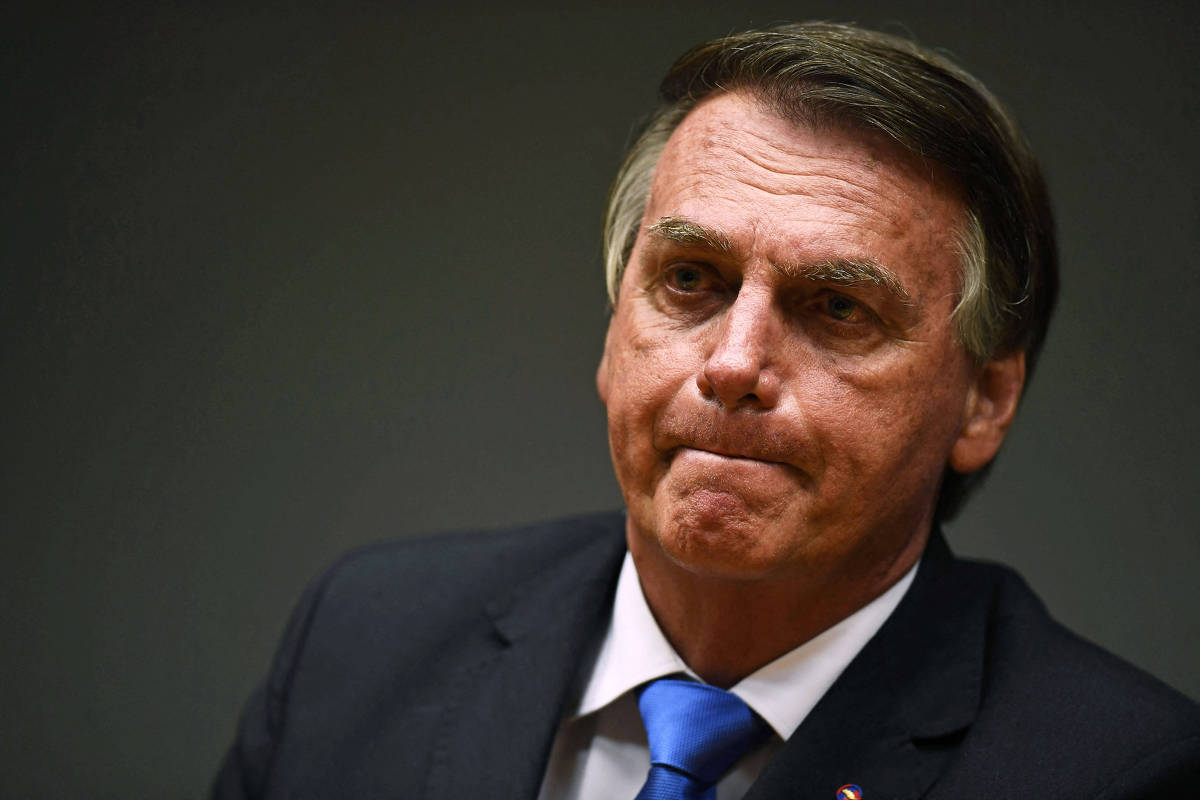 Ministério tenta convencer bancos privados a financiar custo da crise hídrica para evitar tarifaço em ano eleitoral Ministério tenta convencer bancos privados a financiar custo da crise hídrica para evitar tarifaço em ano eleitoral
