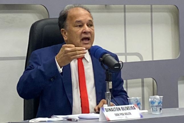 O advogado Dinailton Oliveira é candidato à presidência da OAB-BA