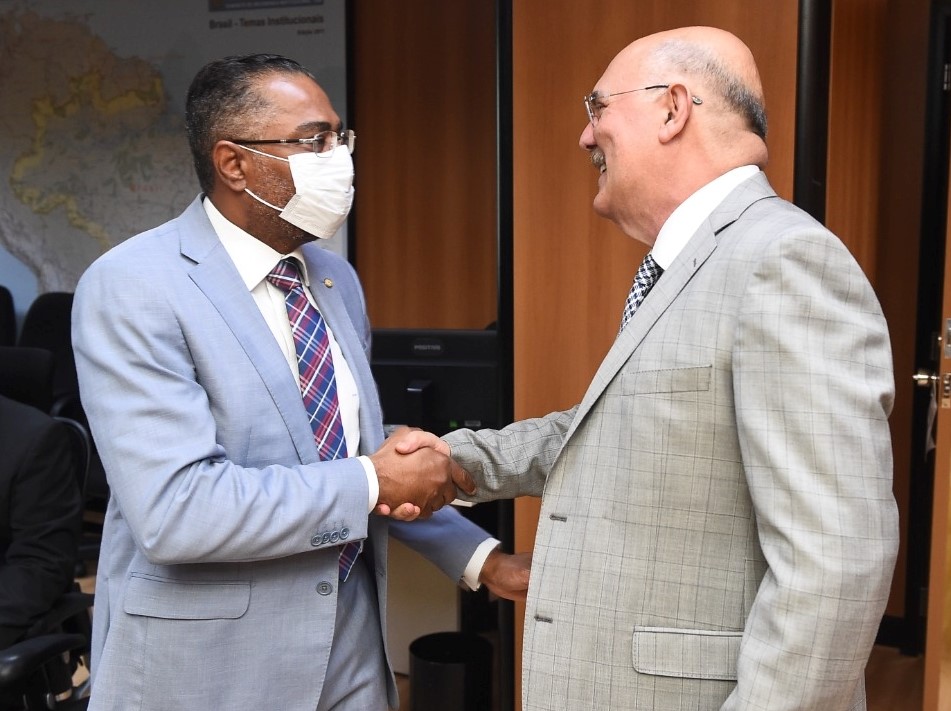 Deputado federal Márcio Marinho e Milton Ribeiro, ministro da Educação Deputado federal Márcio Marinho e Milton Ribeiro, ministro da Educação