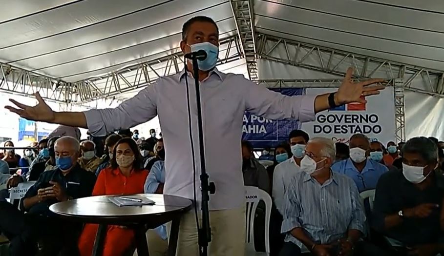 Governador Rui Costa (PT) durante evento em Ilhéus, na manhã desta terça-feira (16)