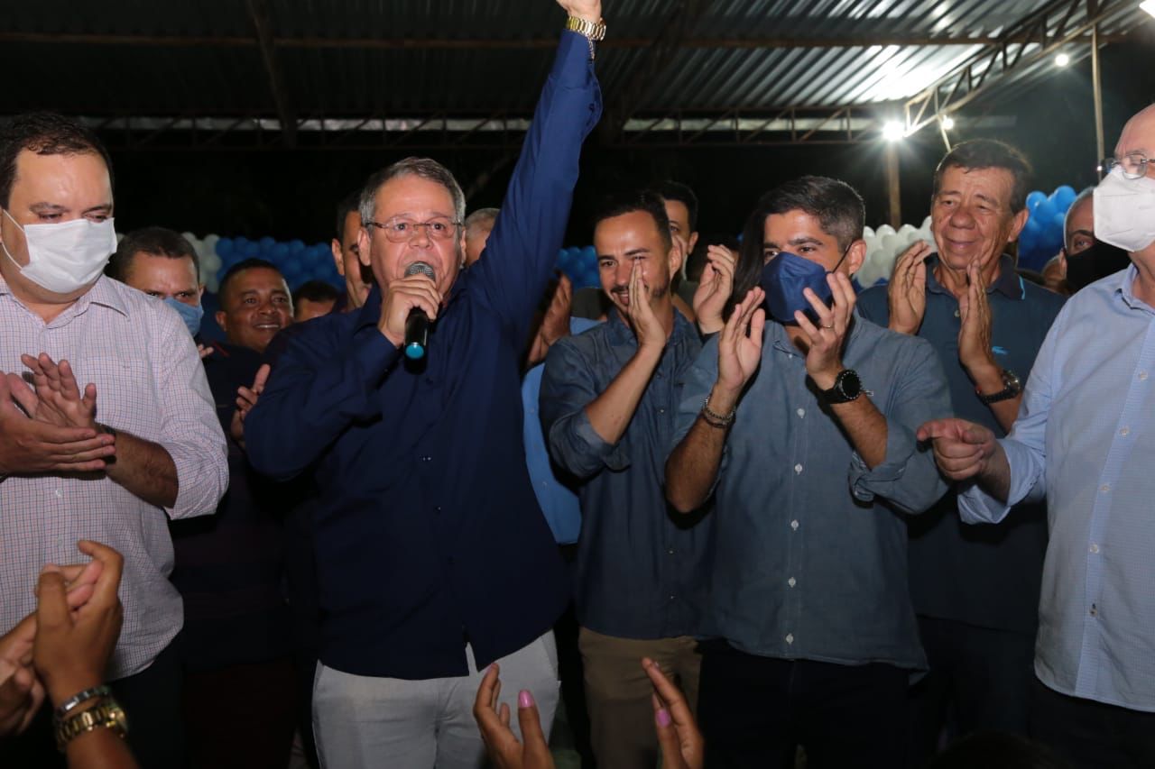 Gestor de Caldeirão Grande, Candinho Guirra afirma que a população da Bahia quer mudança política