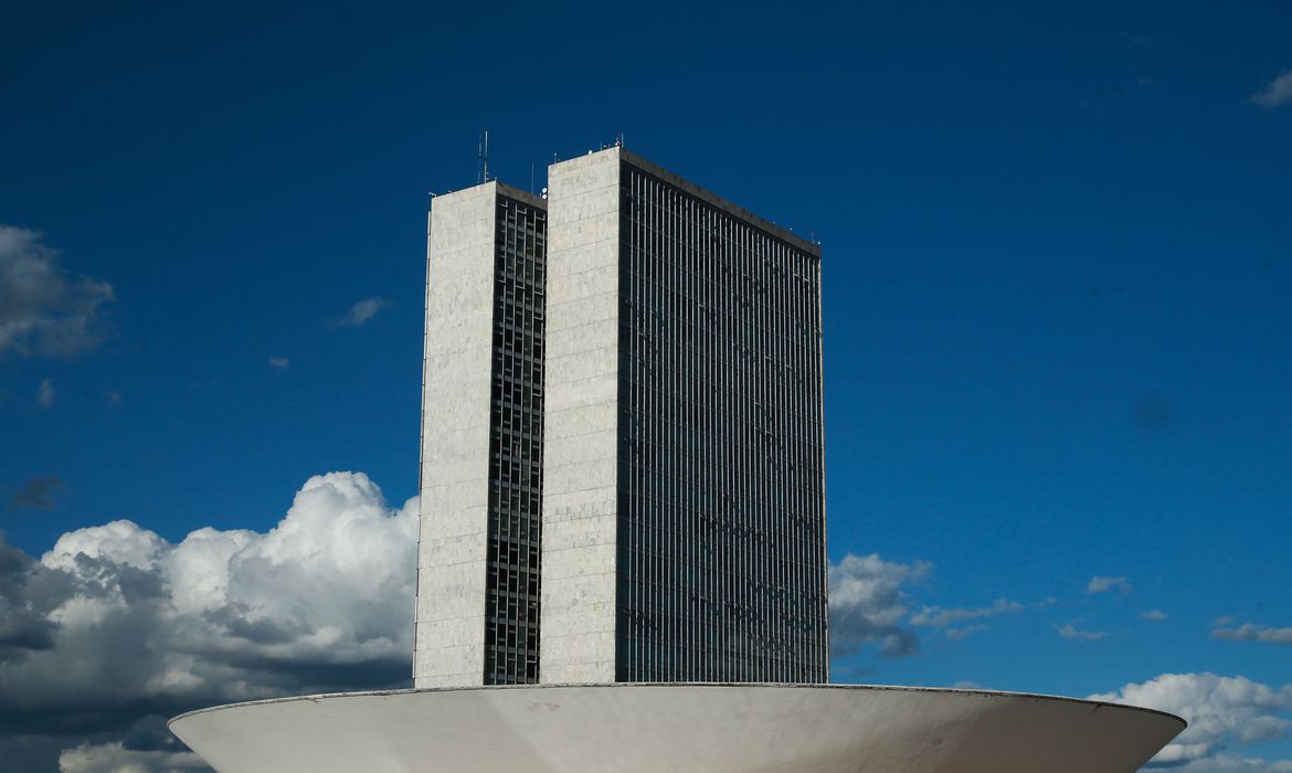 Votação em segundo turno será realizada depois