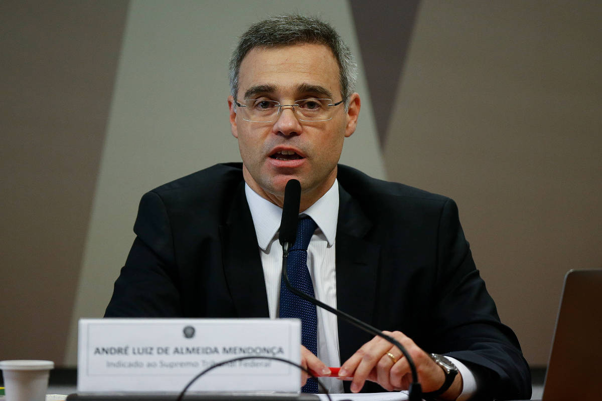 Ex-advogado-geral da União assumirá a relatoria de ações de interesse do segmento que o apoiou e também da oposição como a taxação de grandes fortunas Ex-advogado-geral da União assumirá a relatoria de ações de interesse do segmento que o apoiou e também da oposição como a taxação de grandes fortunas
