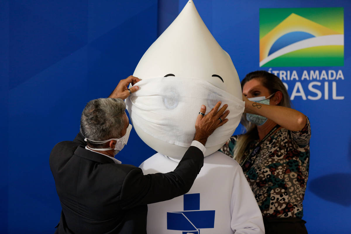 Busca por imunização cresceu, mas só versão de 2022 dos produtos protegerá contra variante Darwin da influenza Busca por imunização cresceu, mas só versão de 2022 dos produtos protegerá contra variante Darwin da influenza