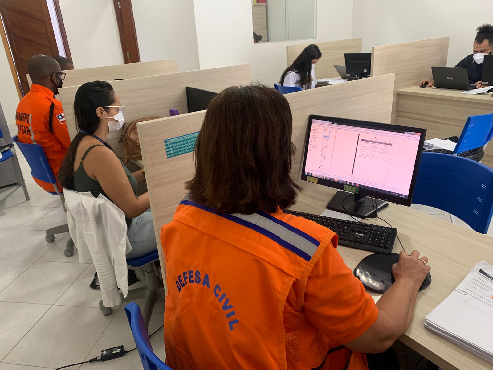 Imagem de Quase 4 mil pessoas ficam desalojadas na Bahia após chuvas Imagem de Quase 4 mil pessoas ficam desalojadas na Bahia após chuvas
