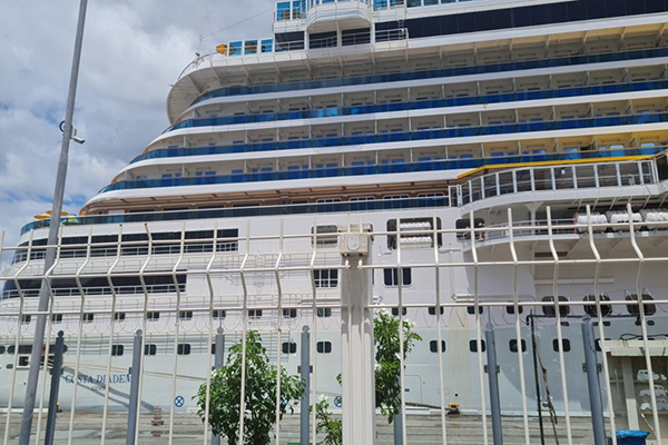 Navio Costa Diadema tem surto Covid-19 em Salvador 