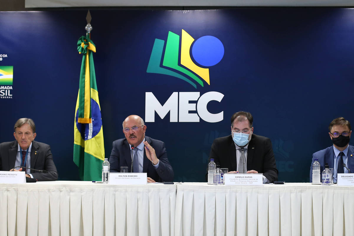 Instituição diz que não recebeu a notificação, mas está em contato com o ministério Instituição diz que não recebeu a notificação, mas está em contato com o ministério