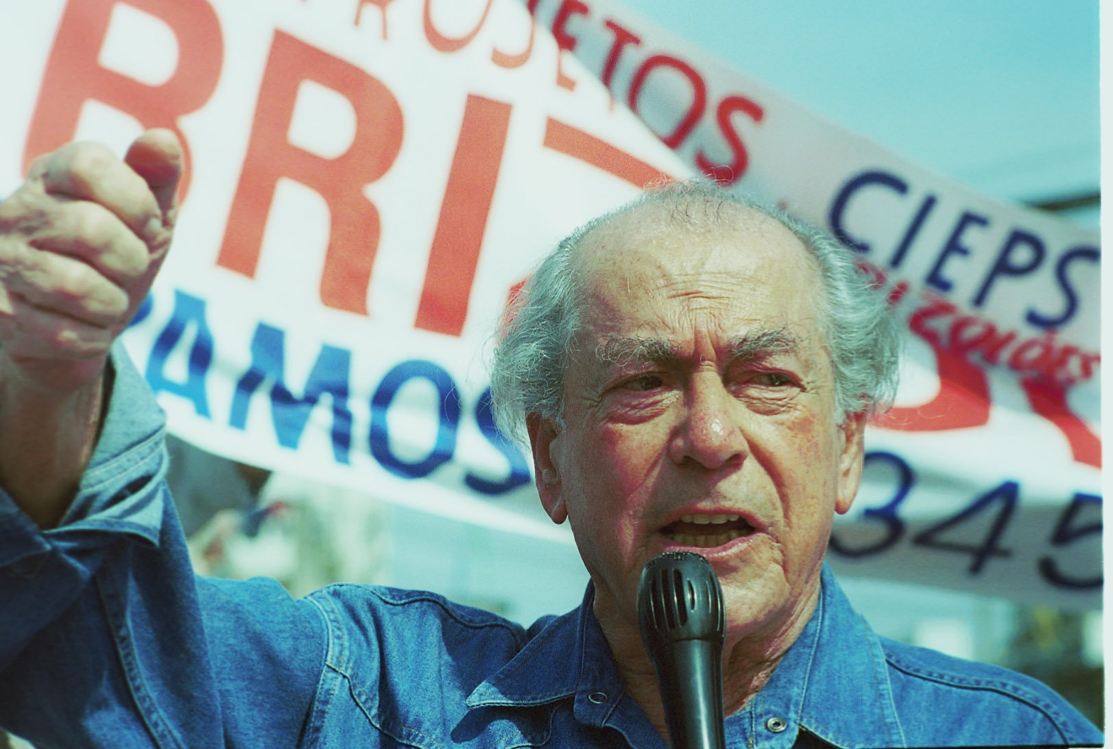 Leonel Brizola Leonel Brizola