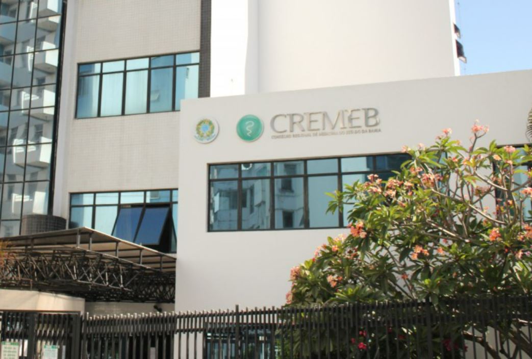 Fachada da sede do Cremeb, em Salvador