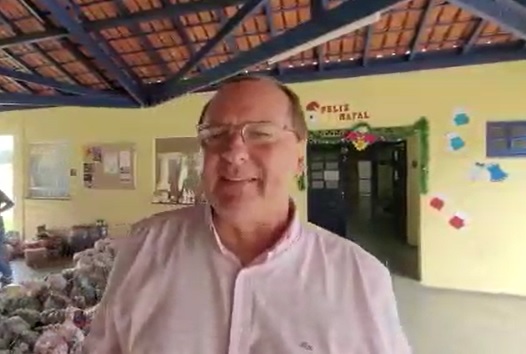 Moacyr, prefeito de Uruçuca 