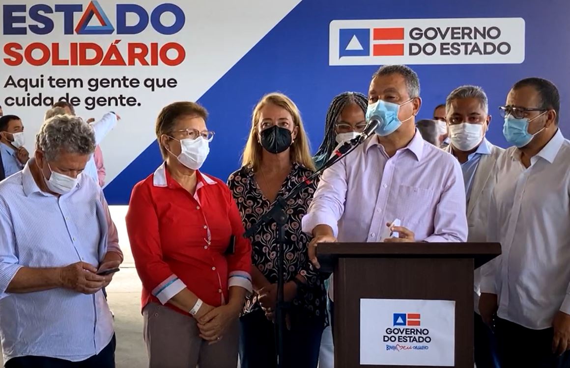 Governador Rui Costa (PT) disse que todos os servidores não-vacinados, independentemente de tipo de vínculo, serão submetidos à medida Governador Rui Costa (PT) disse que todos os servidores não-vacinados, independentemente de tipo de vínculo, serão submetidos à medida