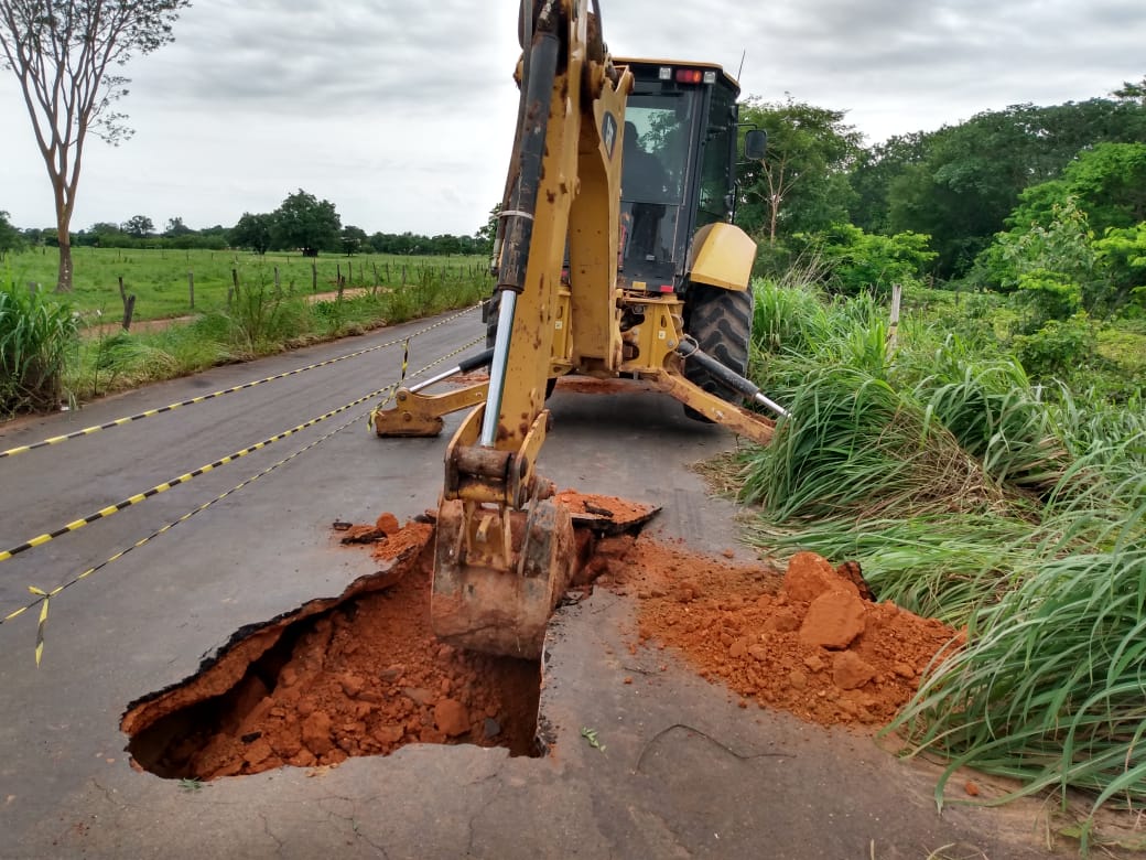 Oeste baiano: 12 pontos de rodovias e 4 pontes afetadas pelas chuvas são monitoradas pela Seinfra