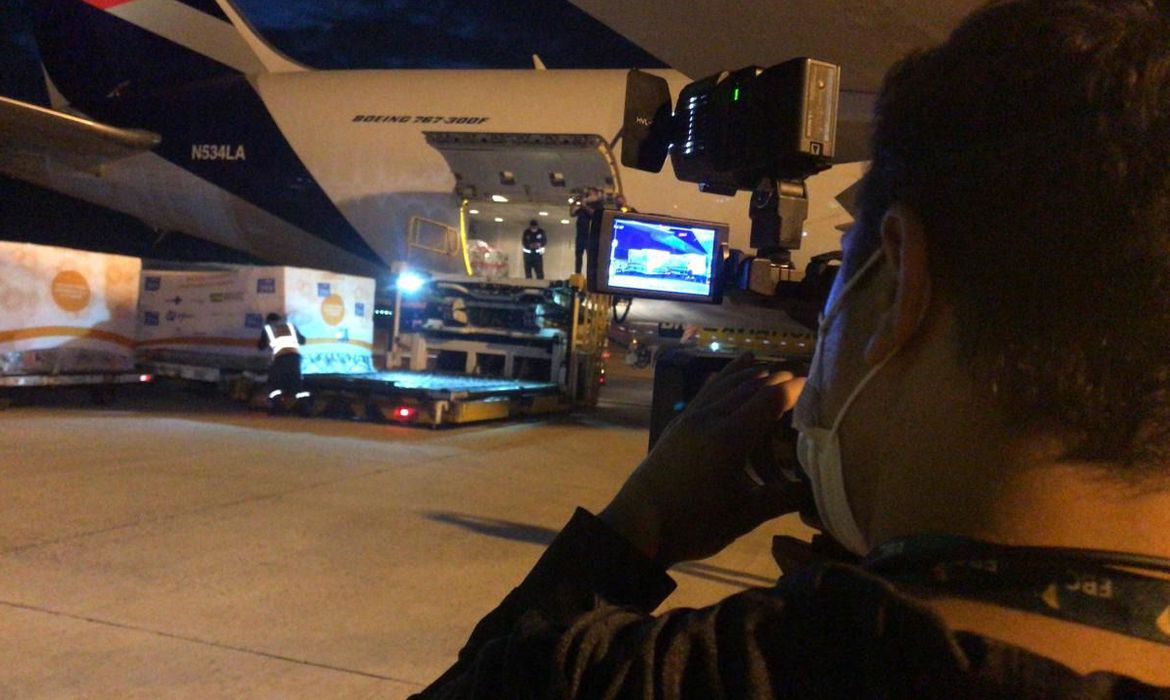 Segundo lote chegou neste domingo ao aeroporto de Viracopos