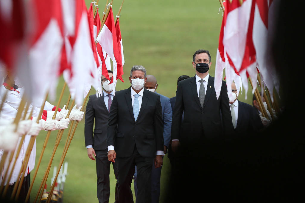 Sessão solene de abertura dos trabalhos legislativos do Congresso Nacional; presidentes da Câmara, Arthur Lira (esq.), e do Senado, Rodrigo Pacheco (dir.)