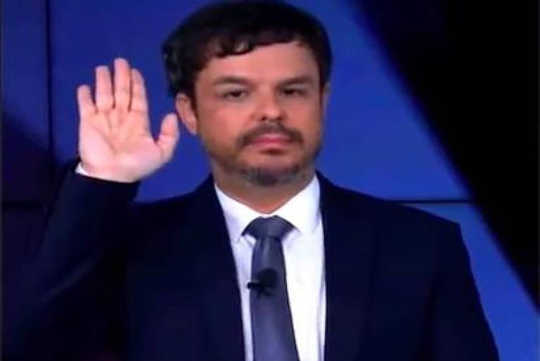 O escritor e ex-BBB Adrilles Jorge