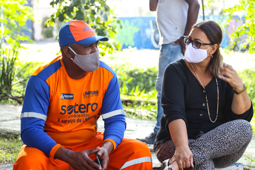 A coordenadora-geral do SindilimpBA Ana Angélica Rabello
