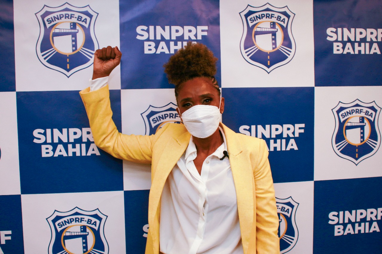 Martha Maria é empossada como nova presidente do Sindicato dos Policiais Rodoviários Federais da Bahia 
