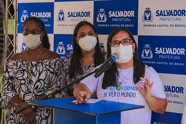 A vice-prefeita Ana Paula Matos representou o prefeito Bruno Reis na cerimônia de inauguração
