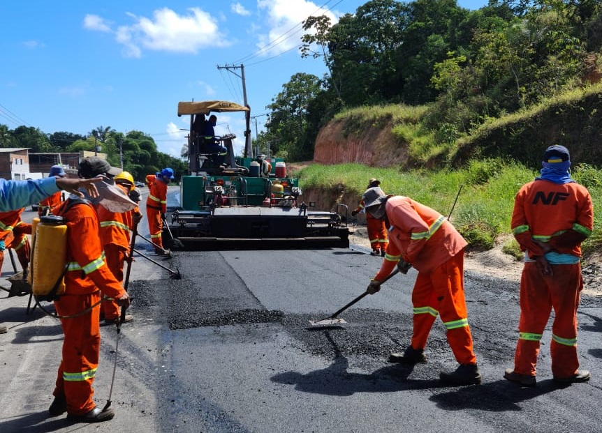 Usuários devem ficar atentos às sinalizações e possíveis desvios de tráfego nas rodovias