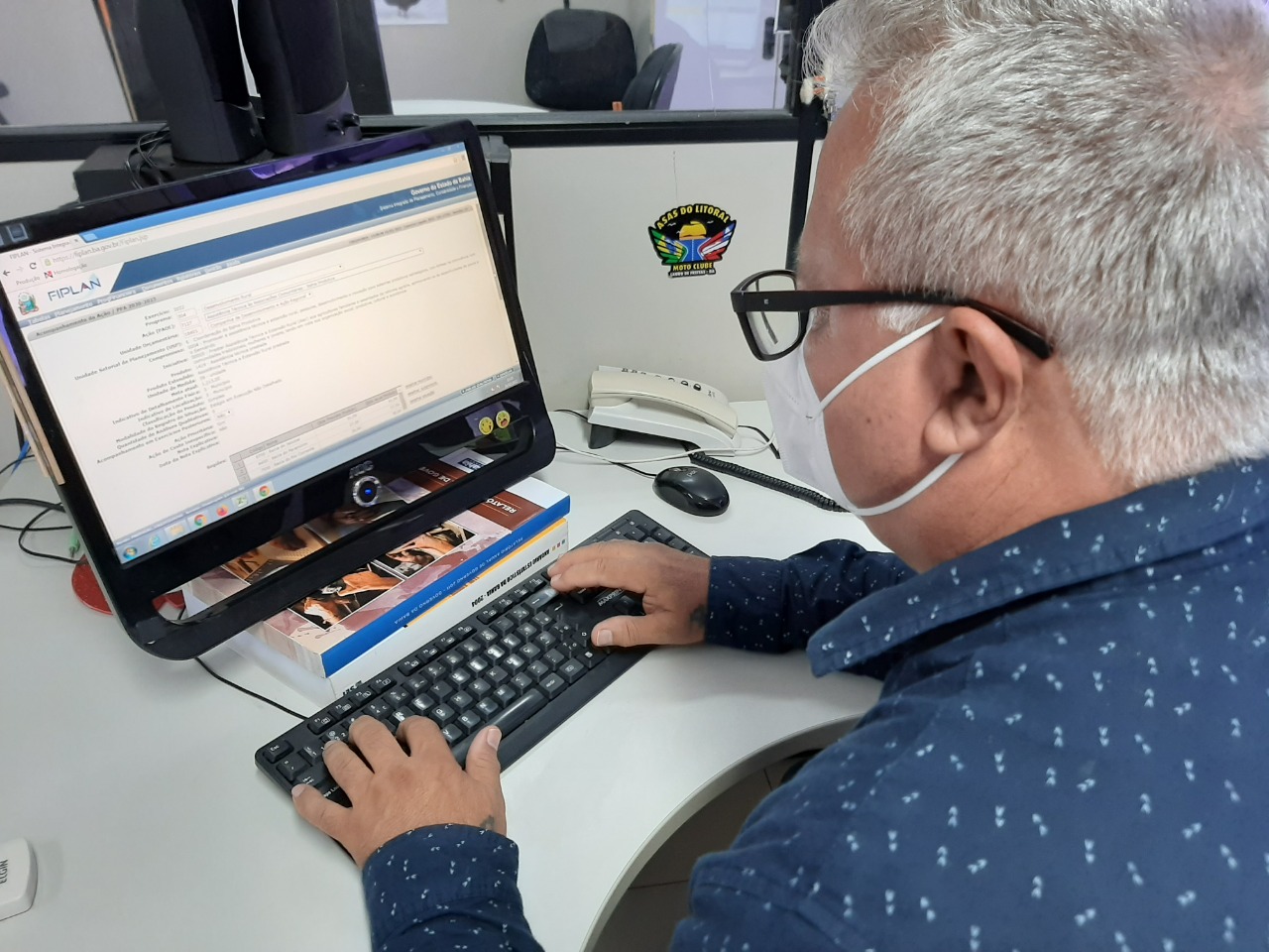 Os servidores Patrícia Borges, Fabiane Louise, Alexandre Junqueira e Maria Presídio apresentam a experiência do acompanhamento das ações governamentais na Bahia