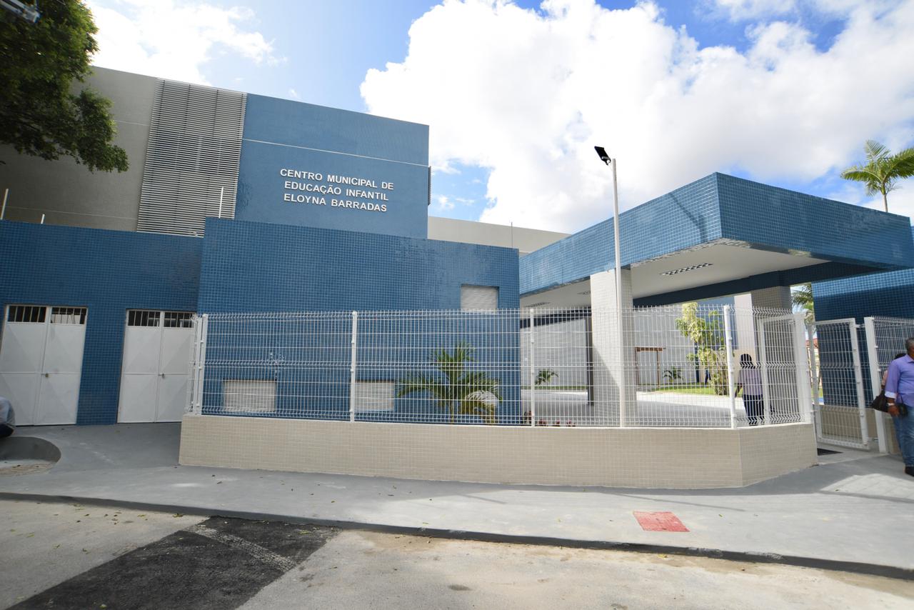 Centro Municipal de Educação Infantil Eloyna Barradas Centro Municipal de Educação Infantil Eloyna Barradas