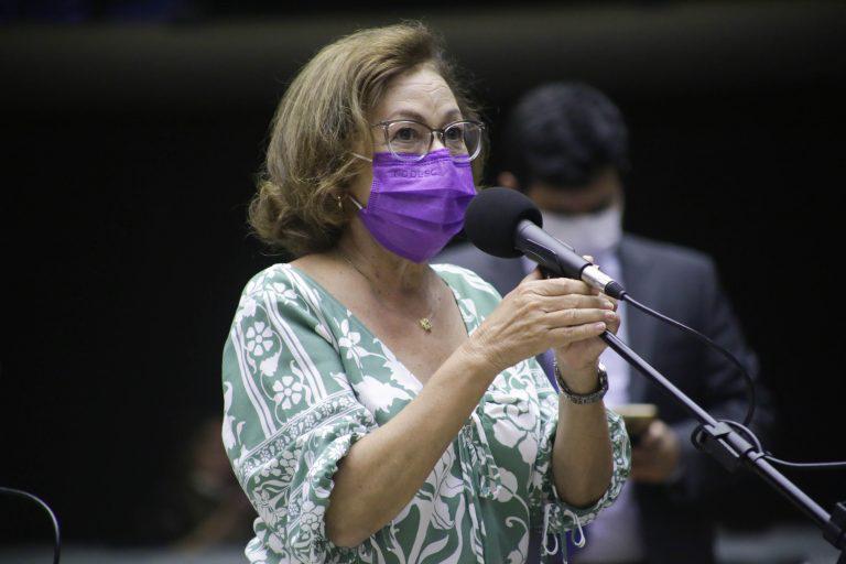 A deputada federal Lídice da Mata