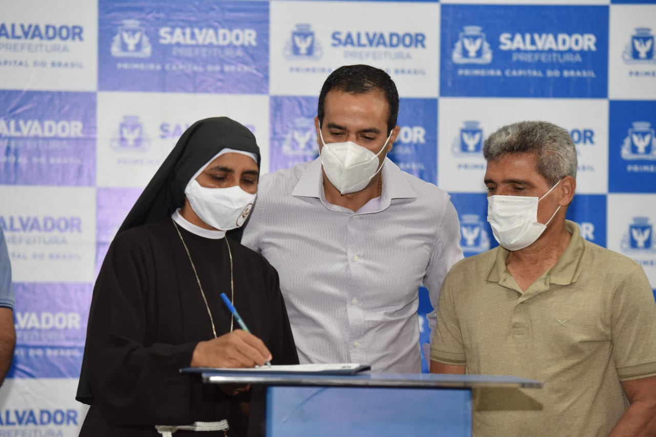 Prefeito de Salvador Bruno Reis (União Brasil) assina convênio com escolas comunitárias de educação infantil