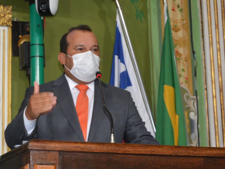 Geraldo Jr. pode concorrer à Prefeitura de Salvador com o apoio do PT em 2024 contra o atual prefeito Bruno Reis Geraldo Jr. pode concorrer à Prefeitura de Salvador com o apoio do PT em 2024 contra o atual prefeito Bruno Reis