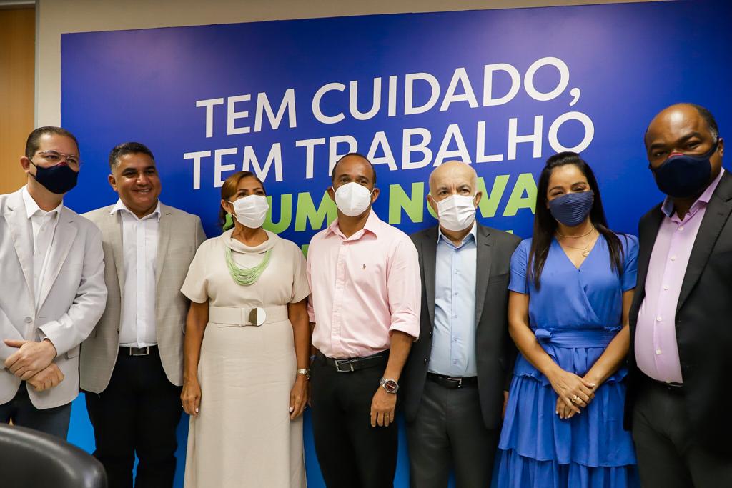 Solenidade aconteceu na manhã desta quarta-feira (2)